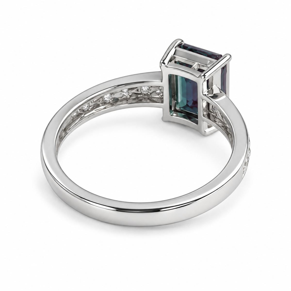 Ascent Lab-Grown Alexandrite Ring