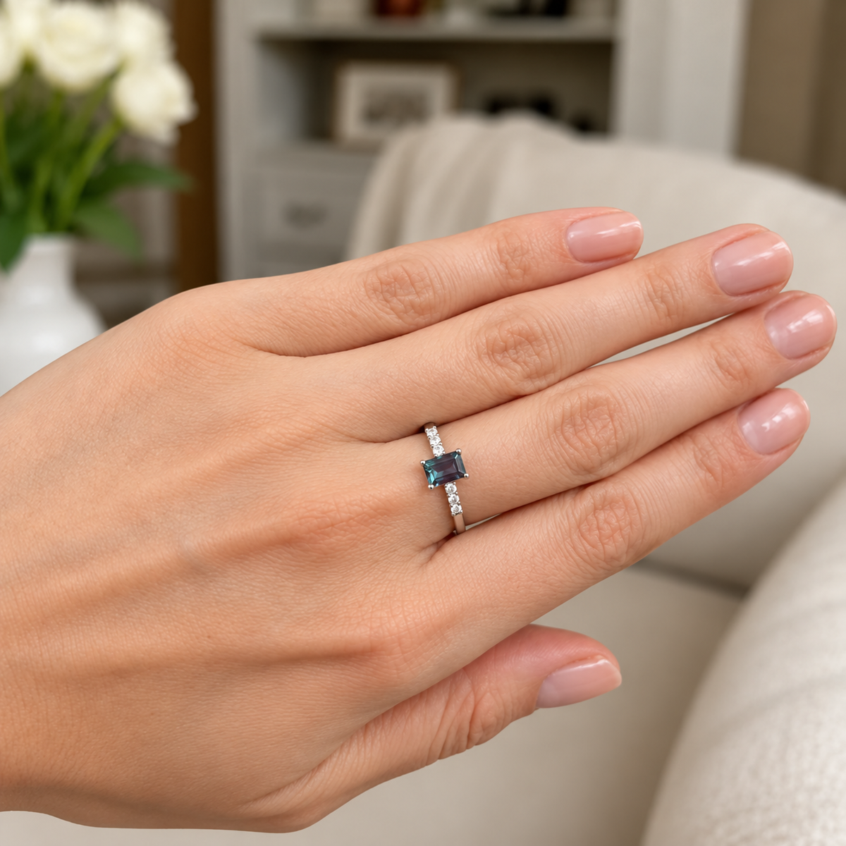 Threadlight Lab-Grown Alexandrite Ring