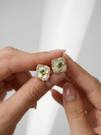 Begonia Vintage Stud Earrings – Gold Vermeil / Green Diopside & Mother of Pearl