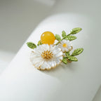 Sonnenblumen-Gänseblümchen-Brosche – Perlmutt / Gold