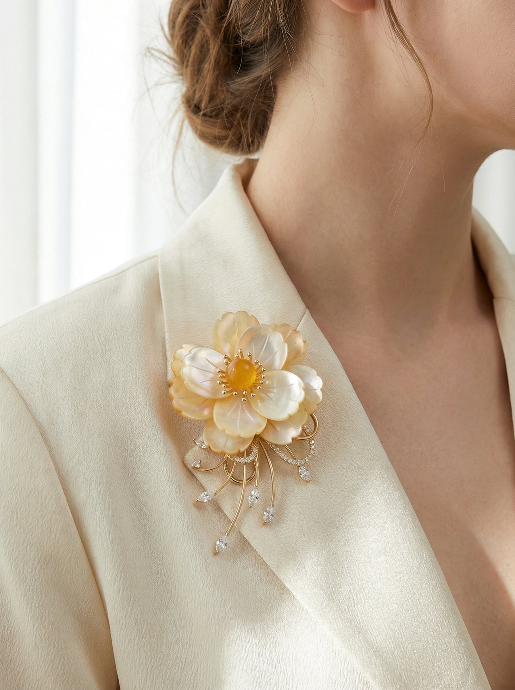 Golden Peony Statement Brooch – Mother of Pearl / Gold