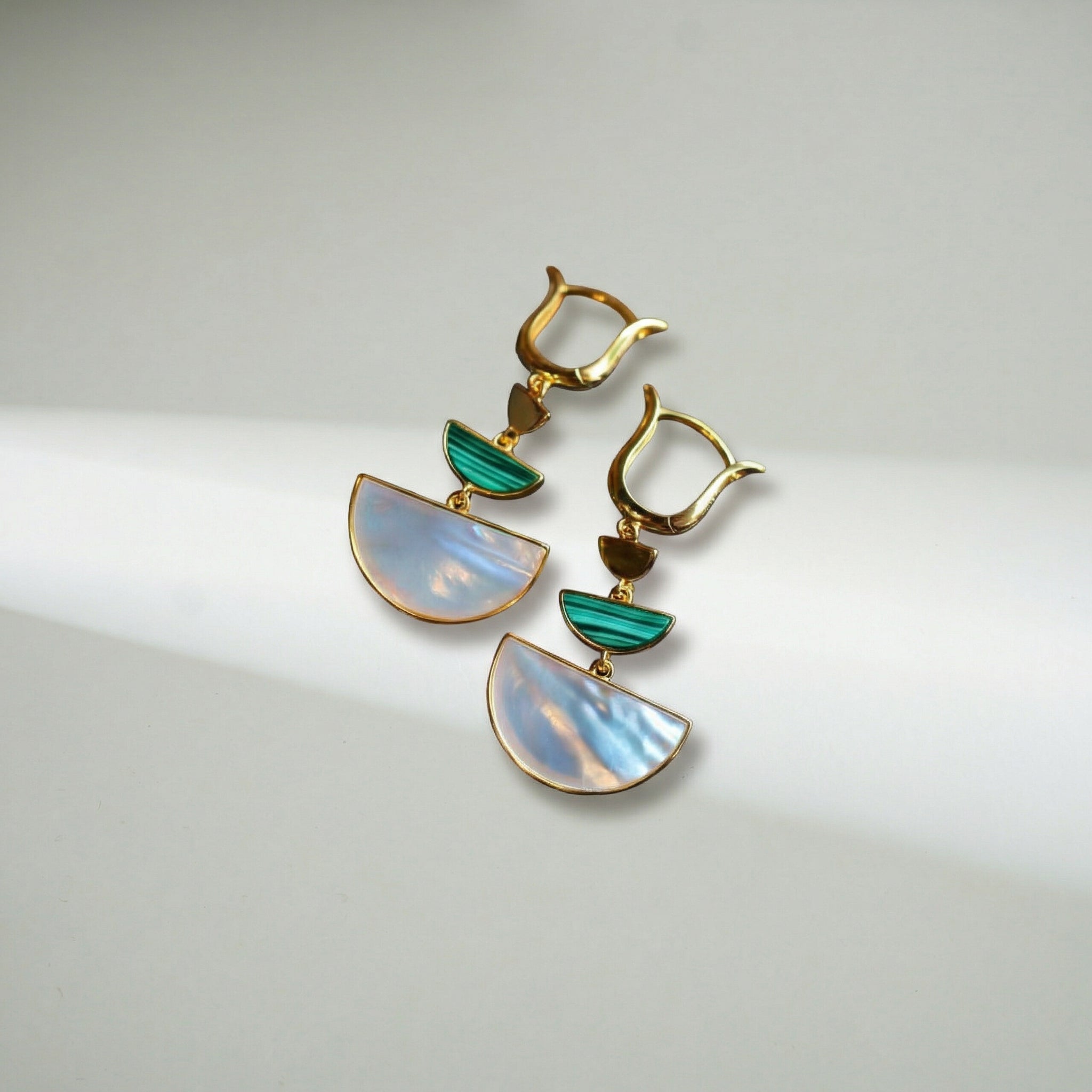 Verdant Fan Geometric Earrings – S925 Silver / Gold