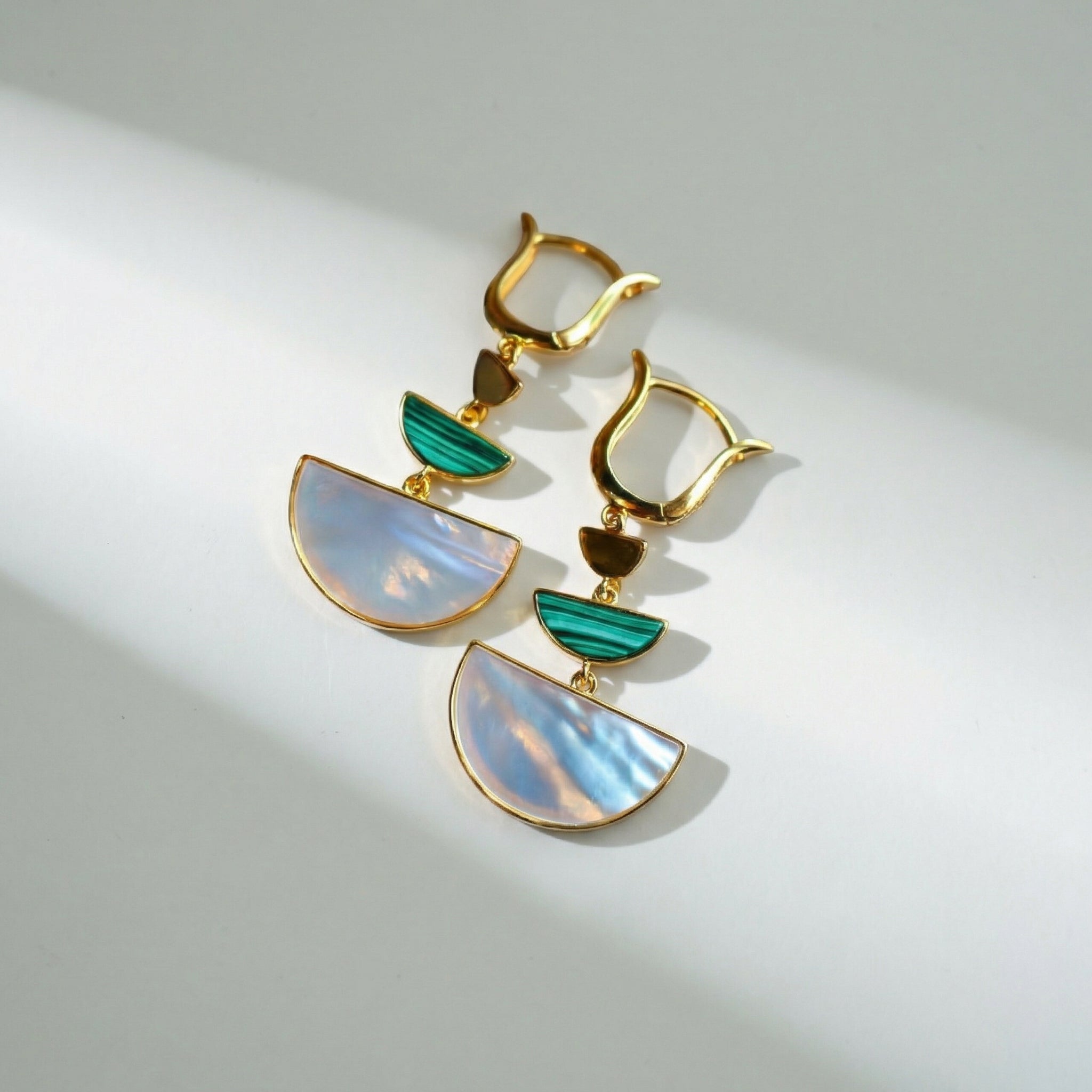 Verdant Fan Geometric Earrings – S925 Silver / Gold