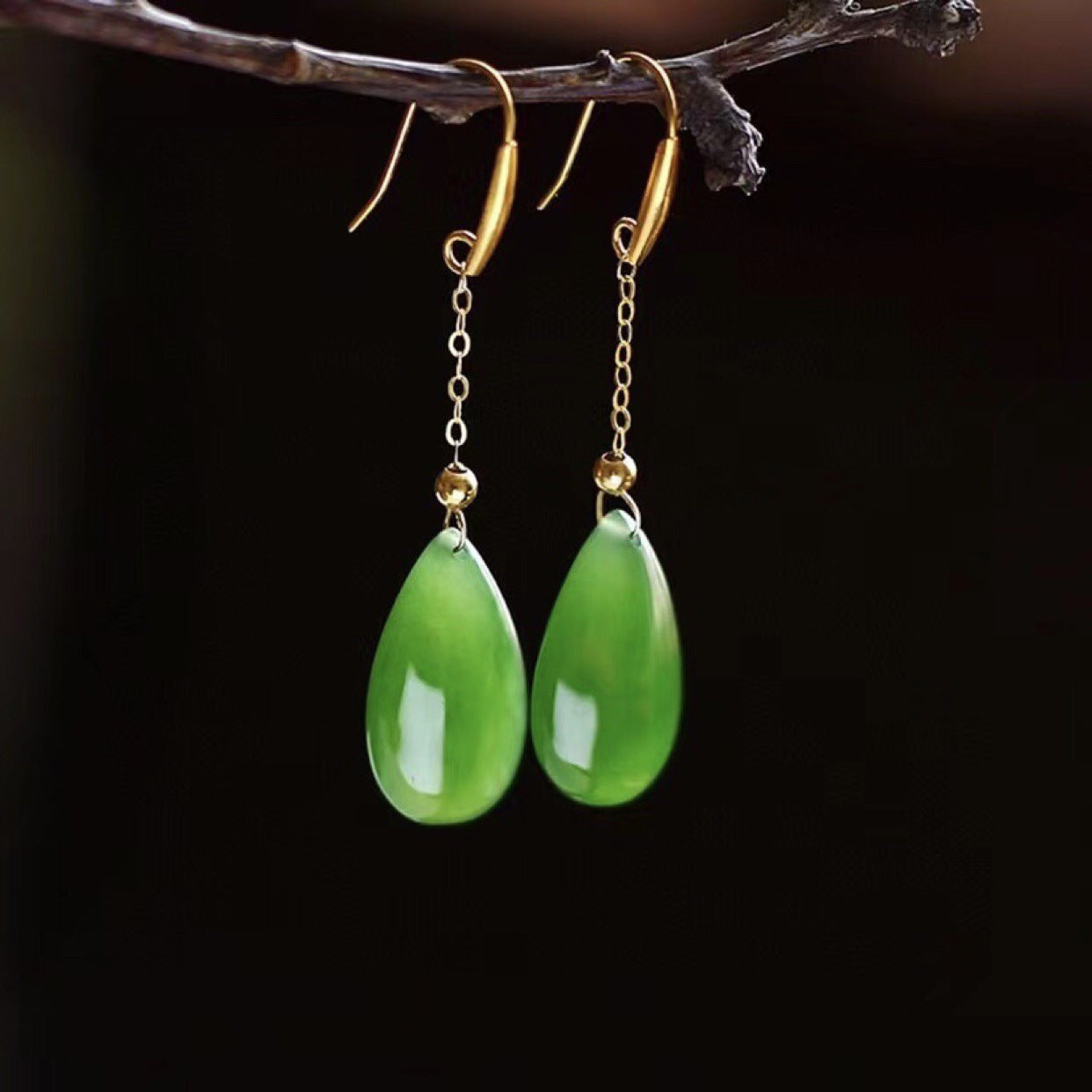 Hetian Jade Teardrop Earrings – 18K Gold Vermeil