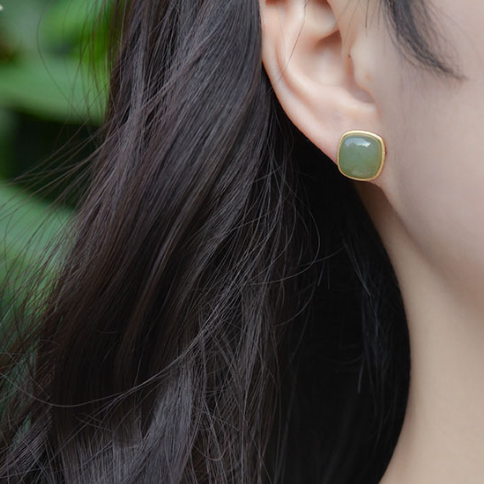 Midsummer Hetian Jade Square Stud Earrings – 18K Gold Vermeil