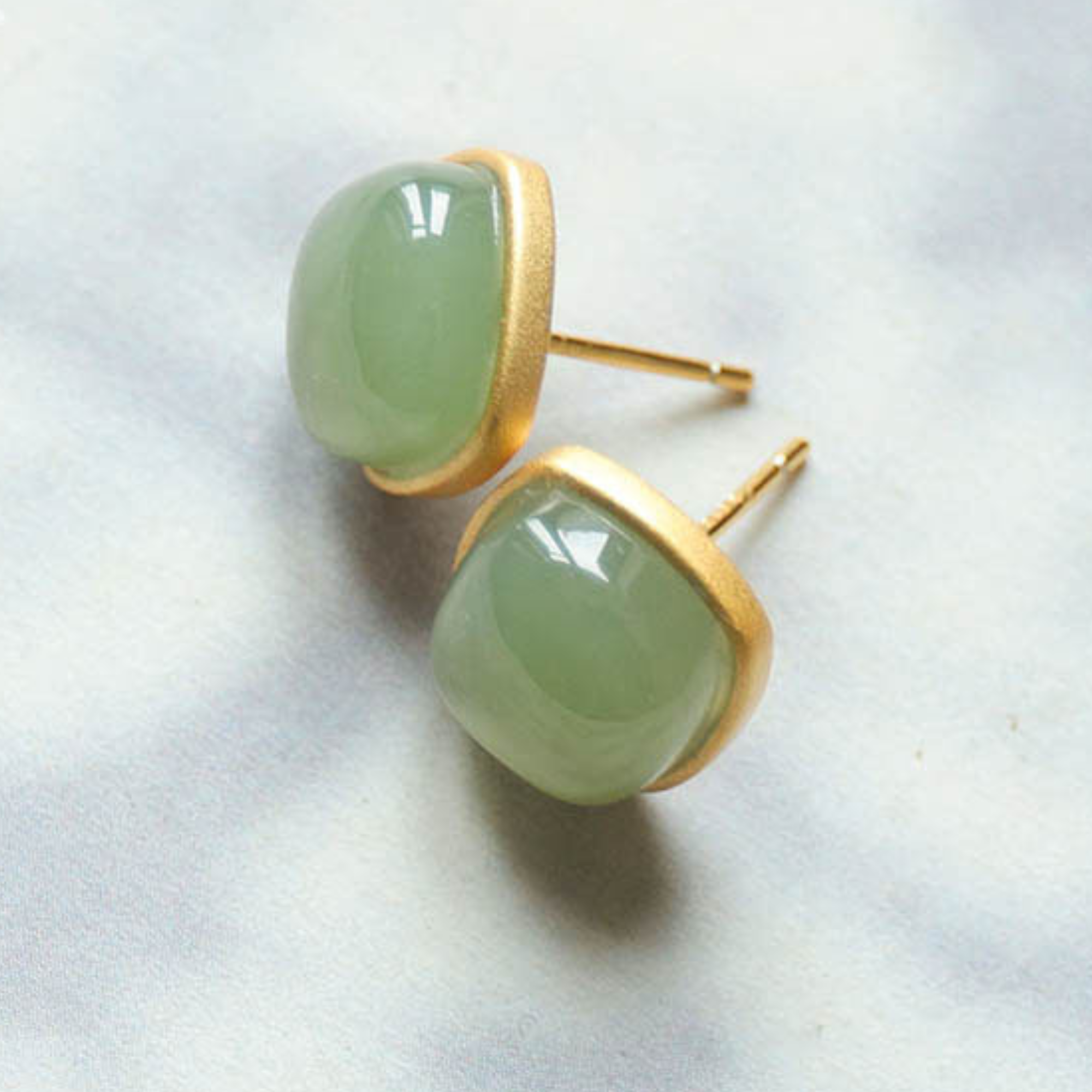 Midsummer Hetian Jade Square Stud Earrings – 18K Gold Vermeil