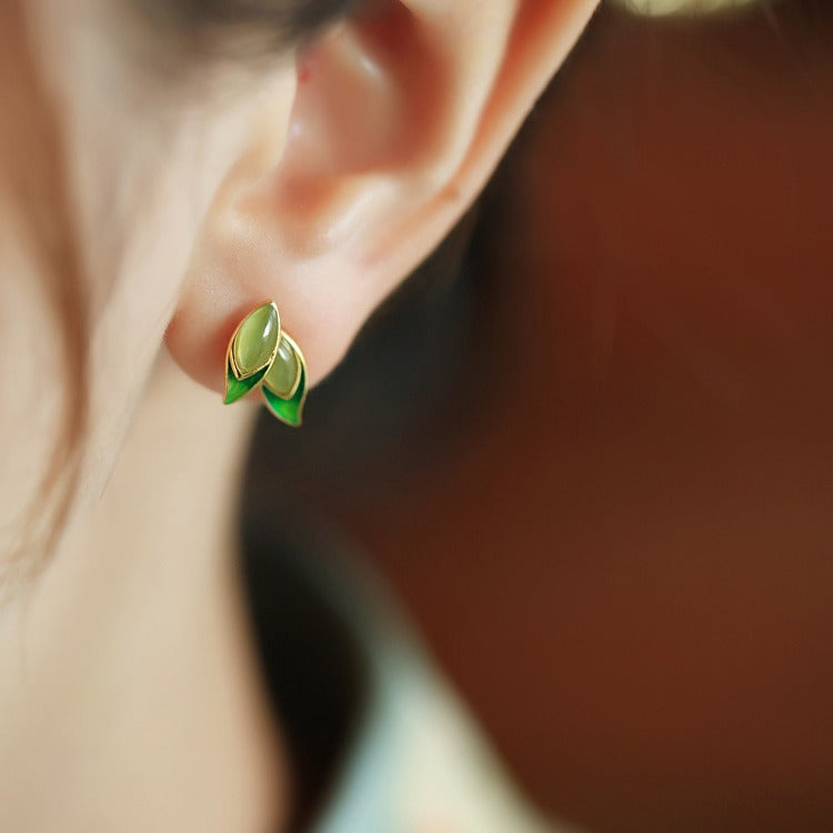 Hetian Jade Bamboo Stud Earrings – 18K Gold Vermeil