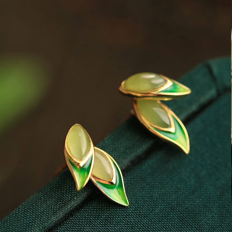 Hetian Jade Bamboo Stud Earrings – 18K Gold Vermeil