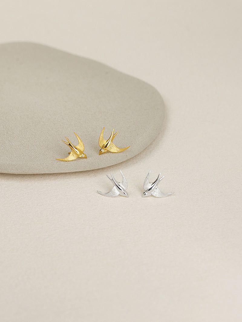 Swallow Minimalist Stud Earrings – Sterling Silver / Gold