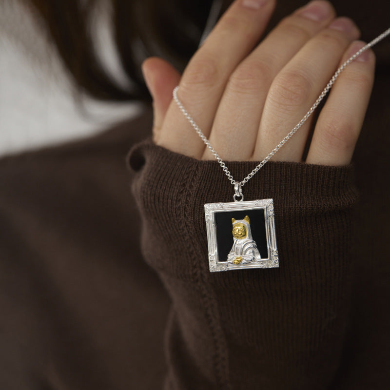 Mona Li-Meow Pendant – Sterling Silver with Onyx