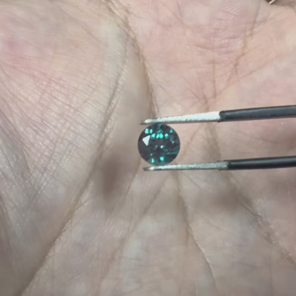Lab-Grown Alexandrite Round Cut | 6mm 1.2ct Loose Stone