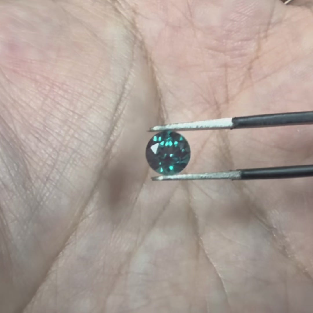 Lab-Grown Alexandrite Round Cut | 6mm 1.2ct Loose Stone