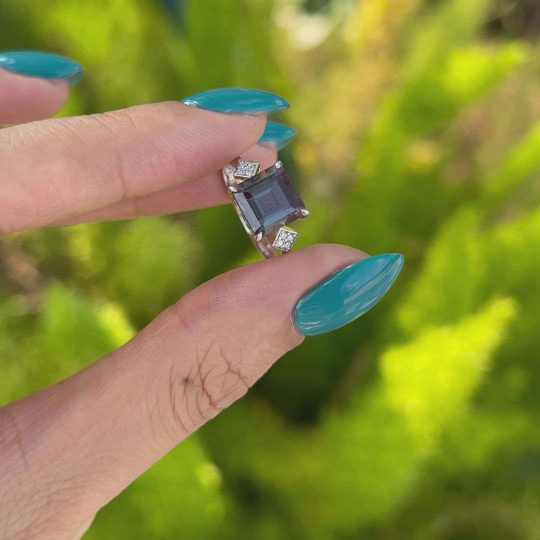Gatehouse Lab-Grown Alexandrite Ring