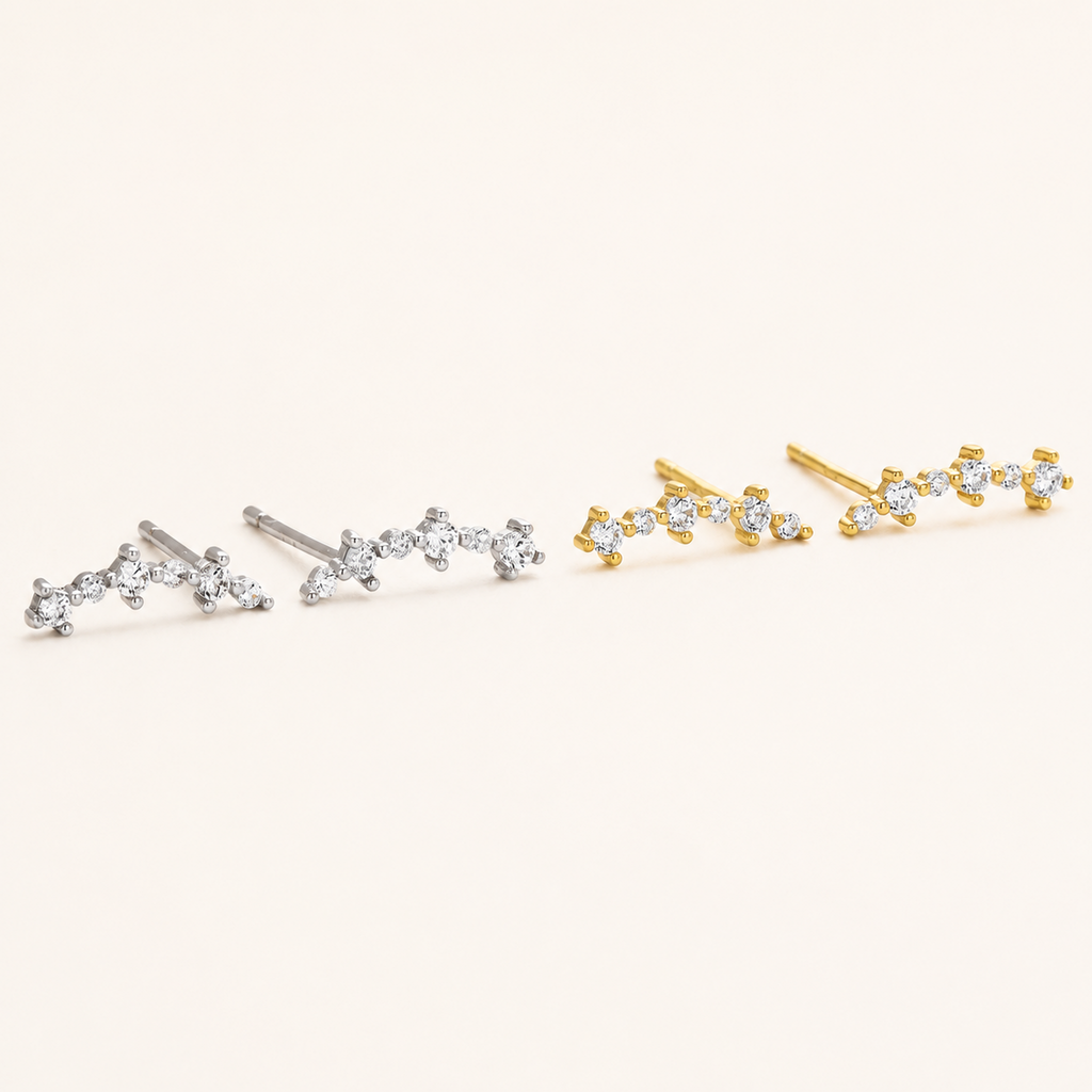 Sterling Silver Shooting Star Zirconia Stud Earrings detail