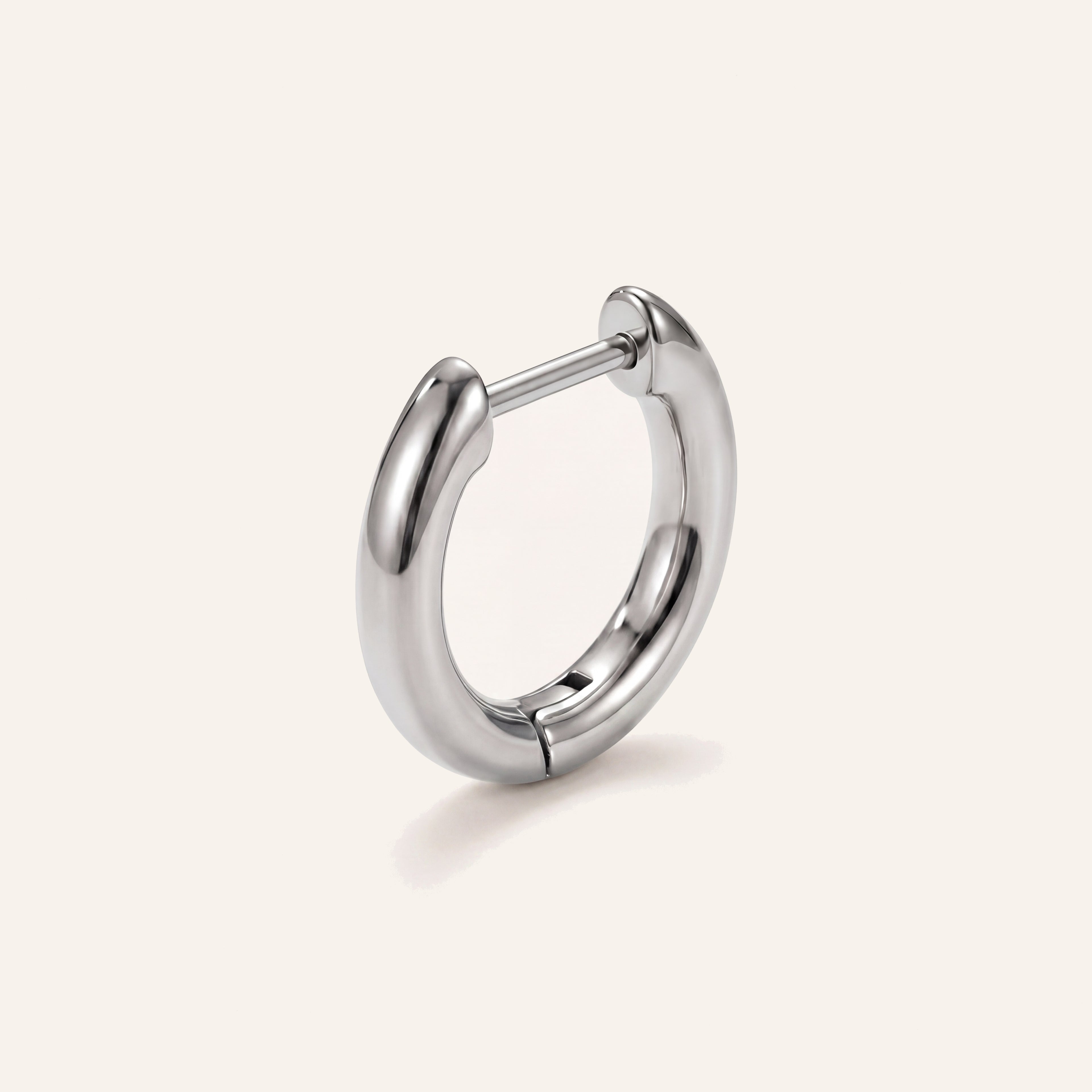 Rounded D-Shape Titanium Hoop Earrings - Silver