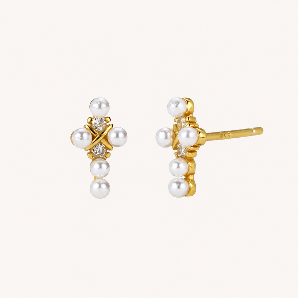 Sterling Silver Pearl Stud Earrings detail view