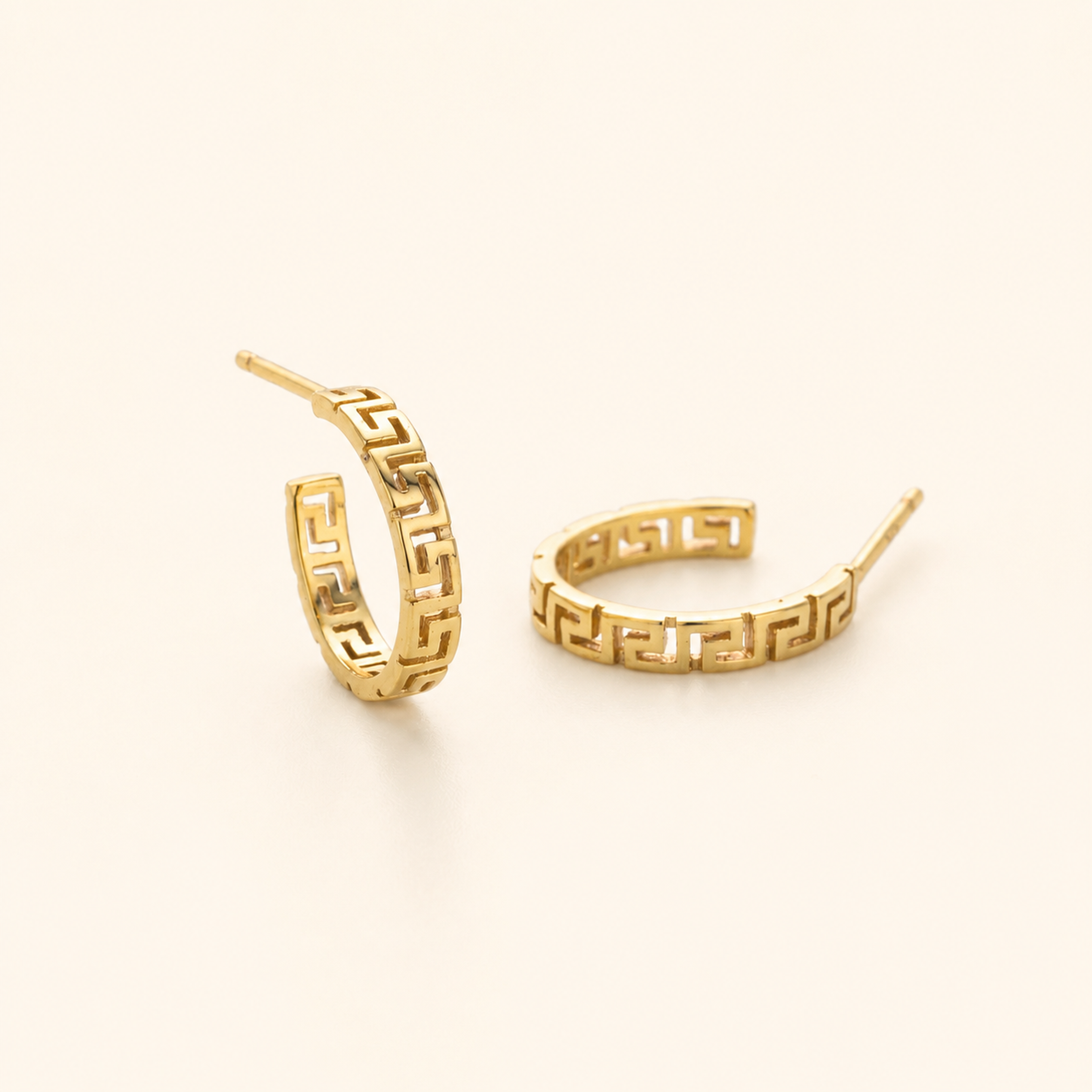 Sterling Silver Geometric C-Curve Stud Earrings detail