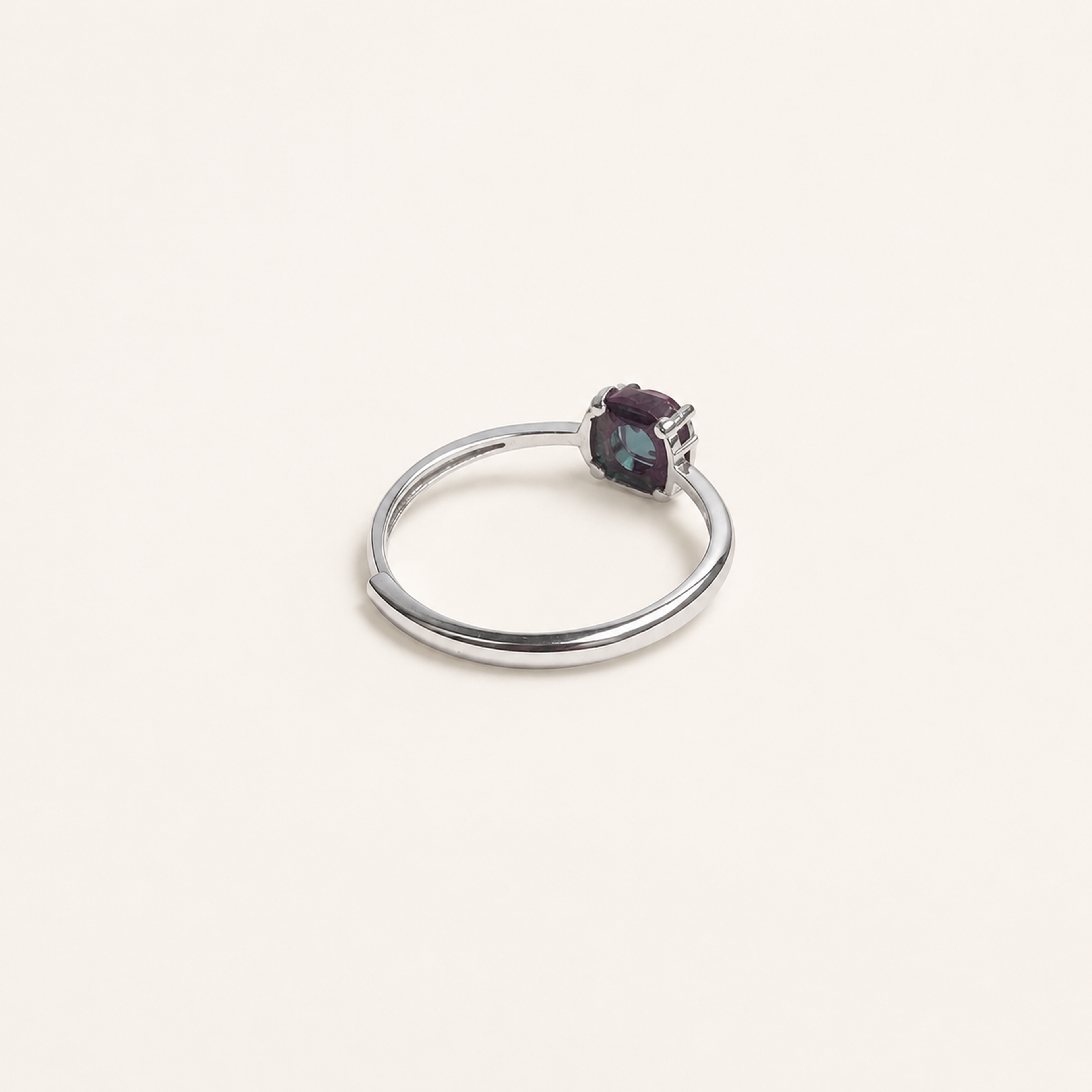 Colonnade Lab-Grown Alexandrite Ring side view
