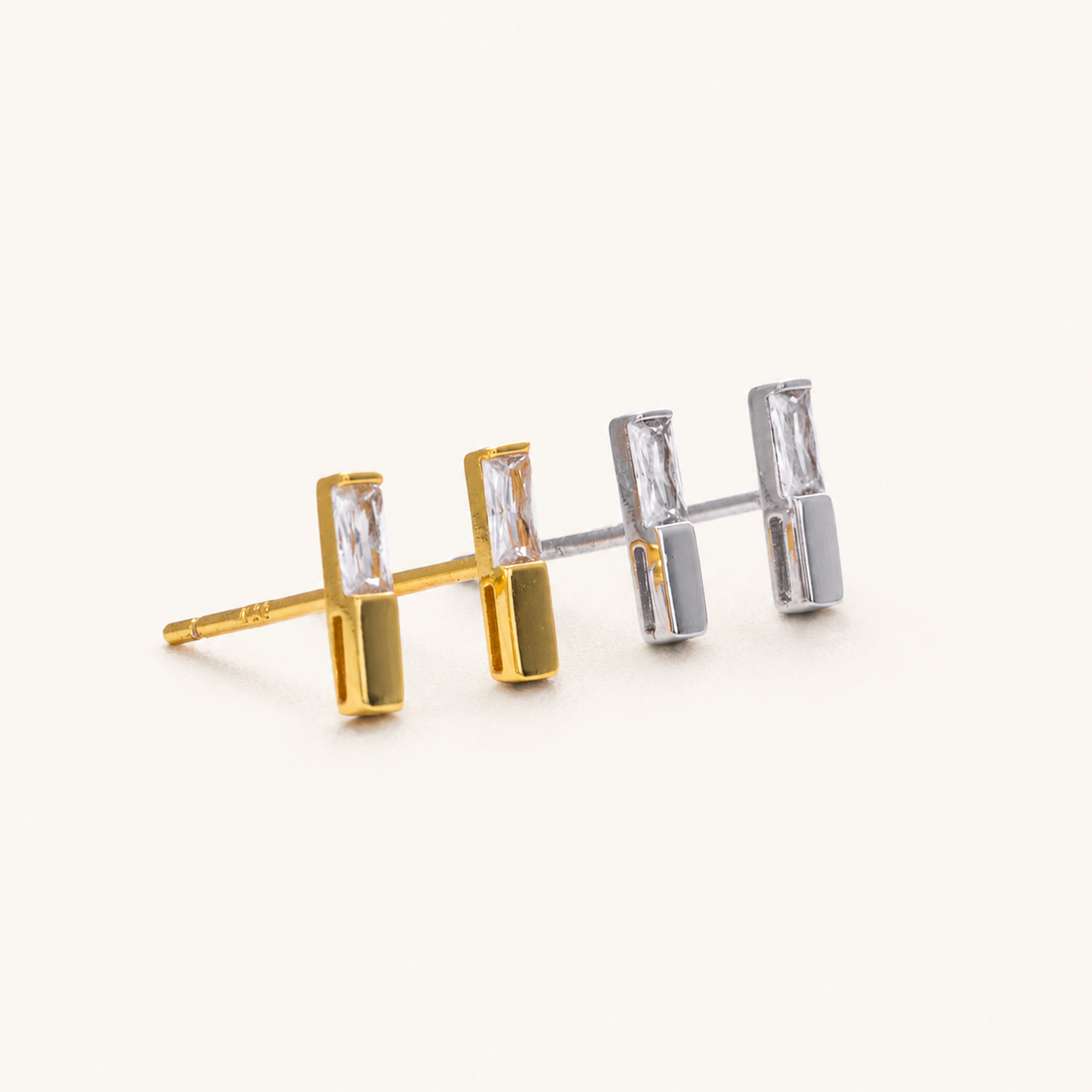 Sterling Silver Zirconia Square Stud Earrings detail