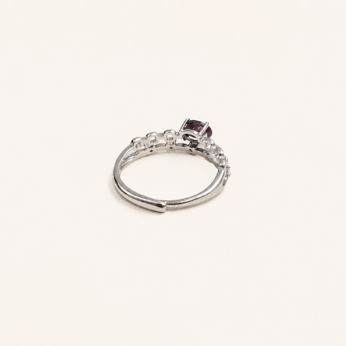 Linklight Lab-Grown Alexandrite Ring - Sale