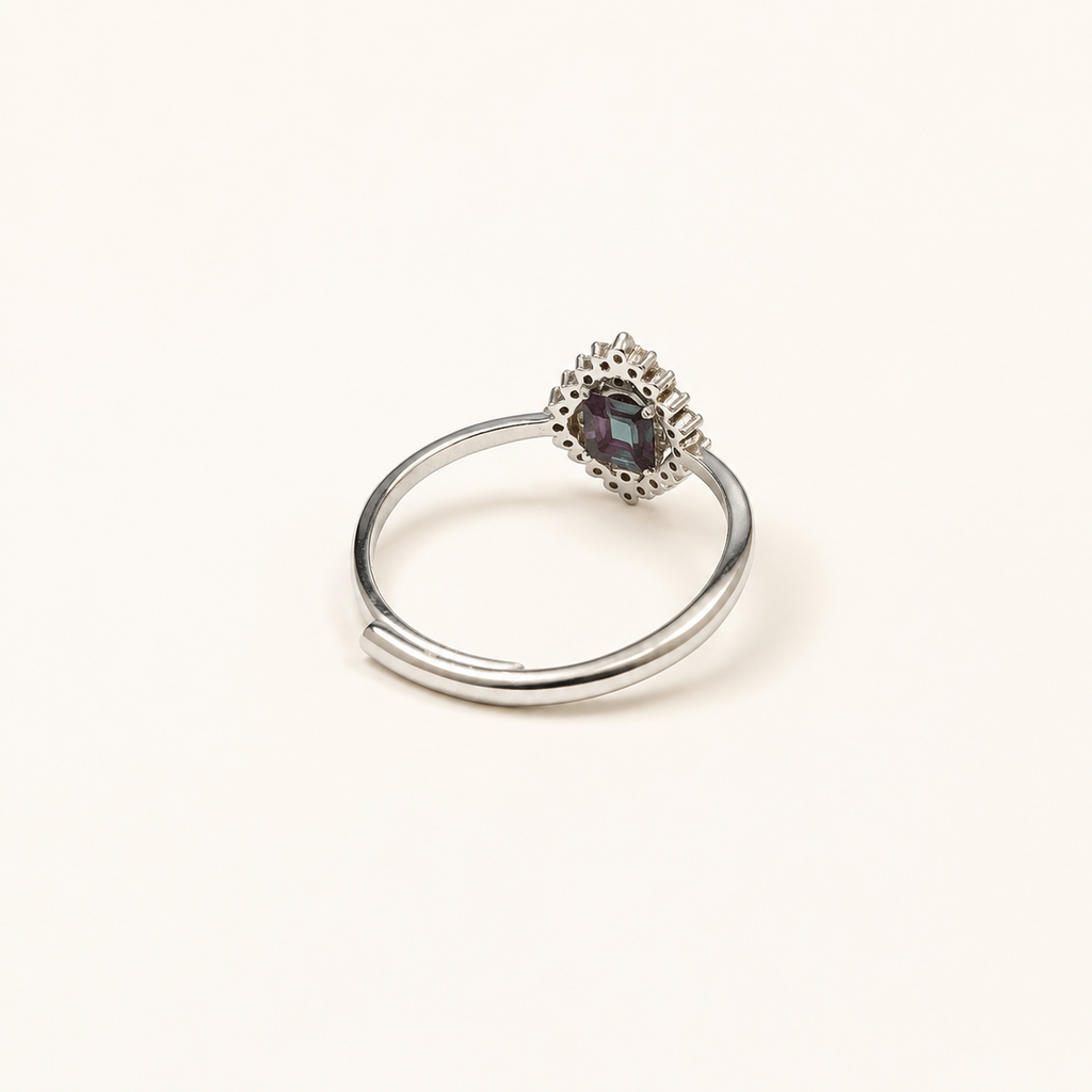Lodestar Lab-Grown Alexandrite Ring side view