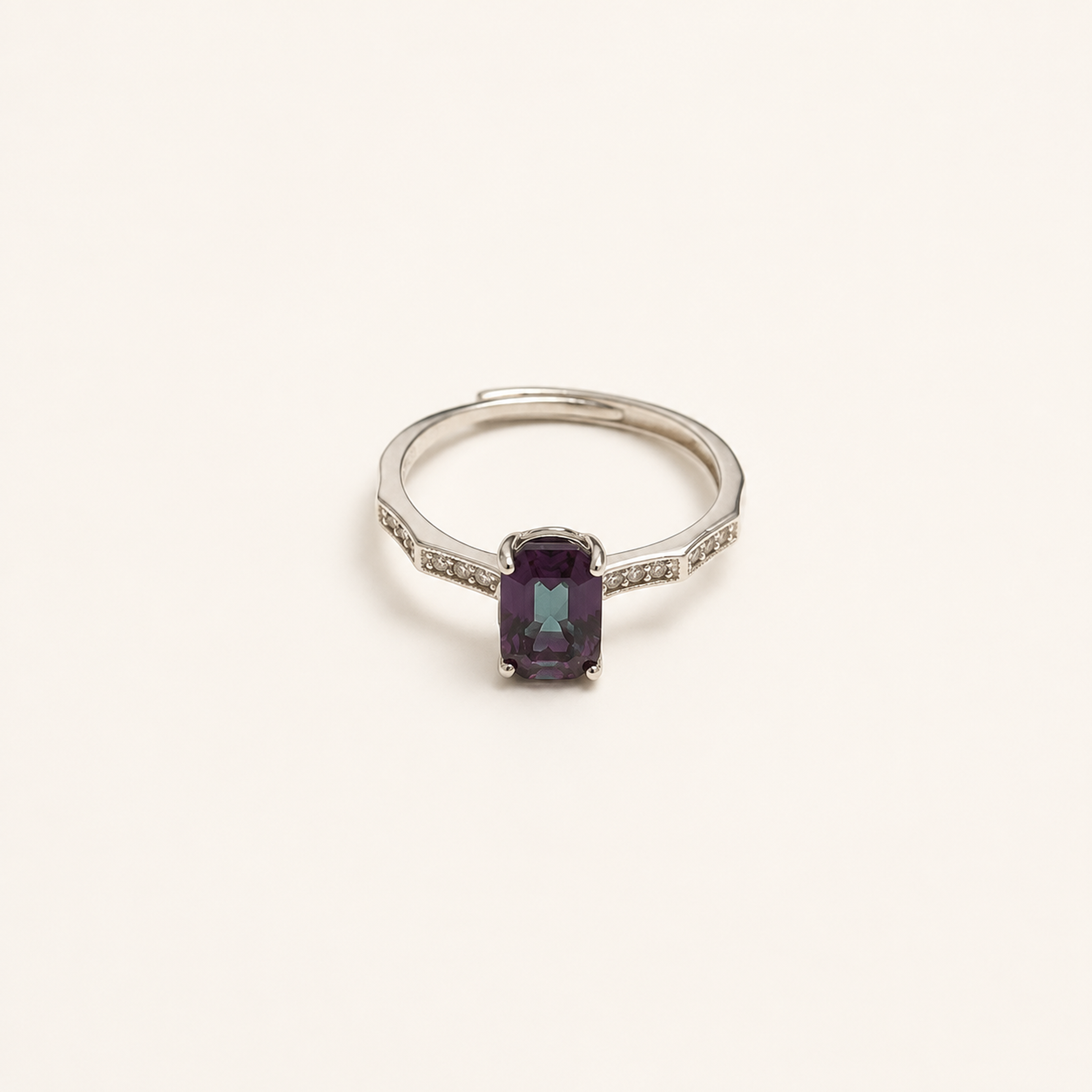 Deco Ridge Lab-Grown Alexandrite Ring