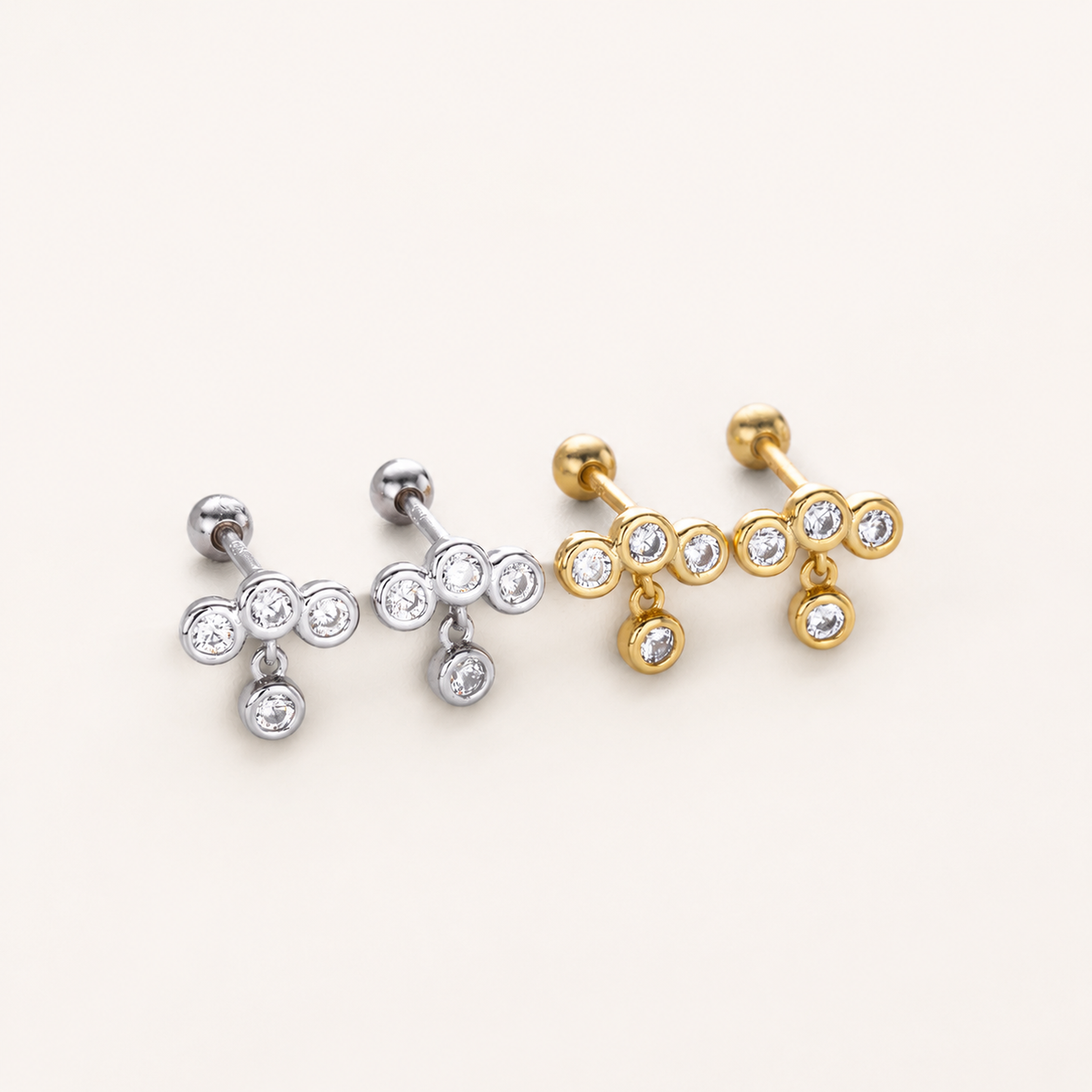 Sterling Silver Staggered Bezel Zirconia Flat Back Earrings detail