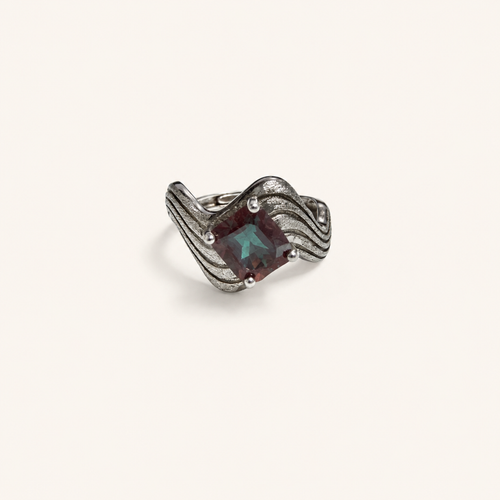 Driftline Lab-Grown Alexandrite Ring