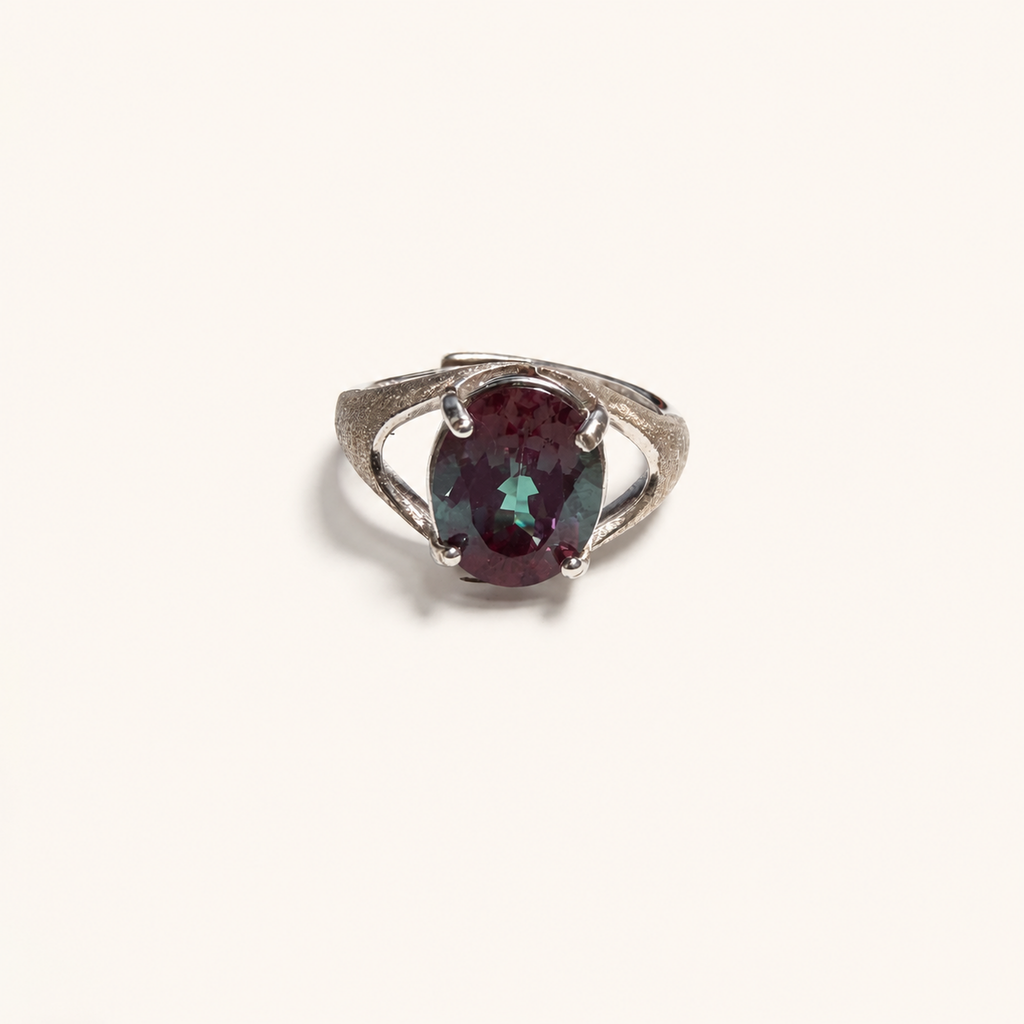 Crosswind Lab-Grown Alexandrite Ring