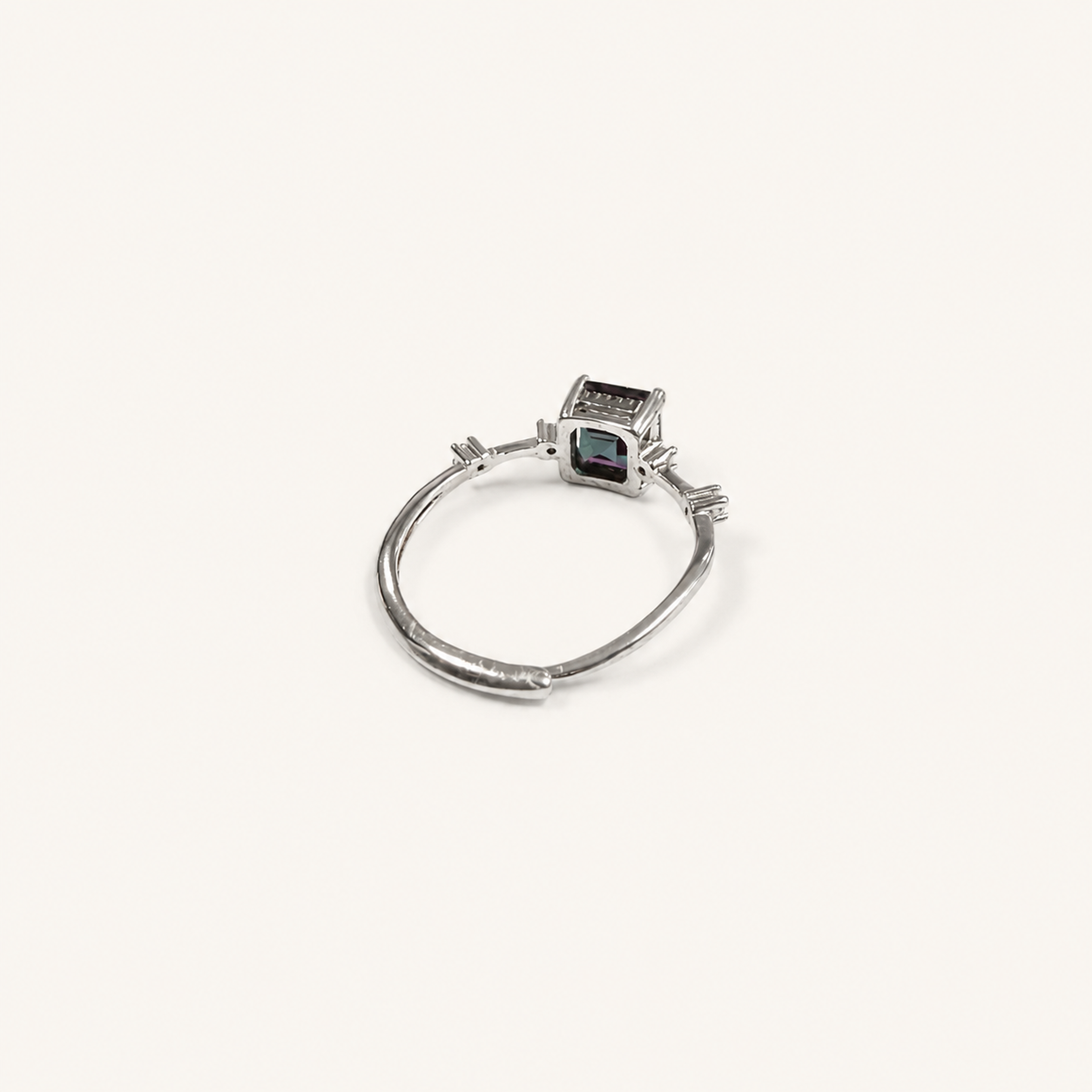 Velvet Dusk Lab-Grown Alexandrite Ring side view