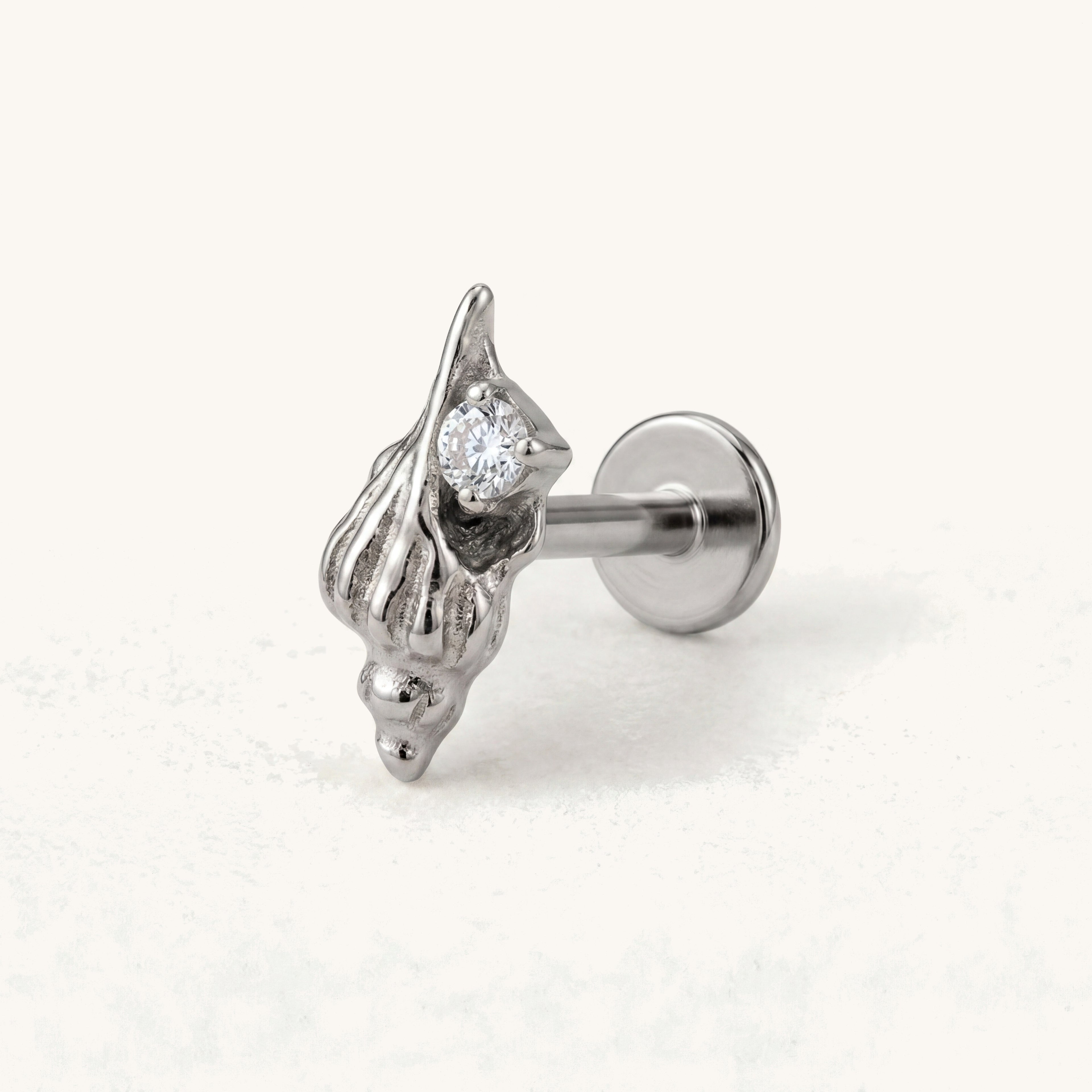 Shell Spiral Titanium Stud Earrings - Silver