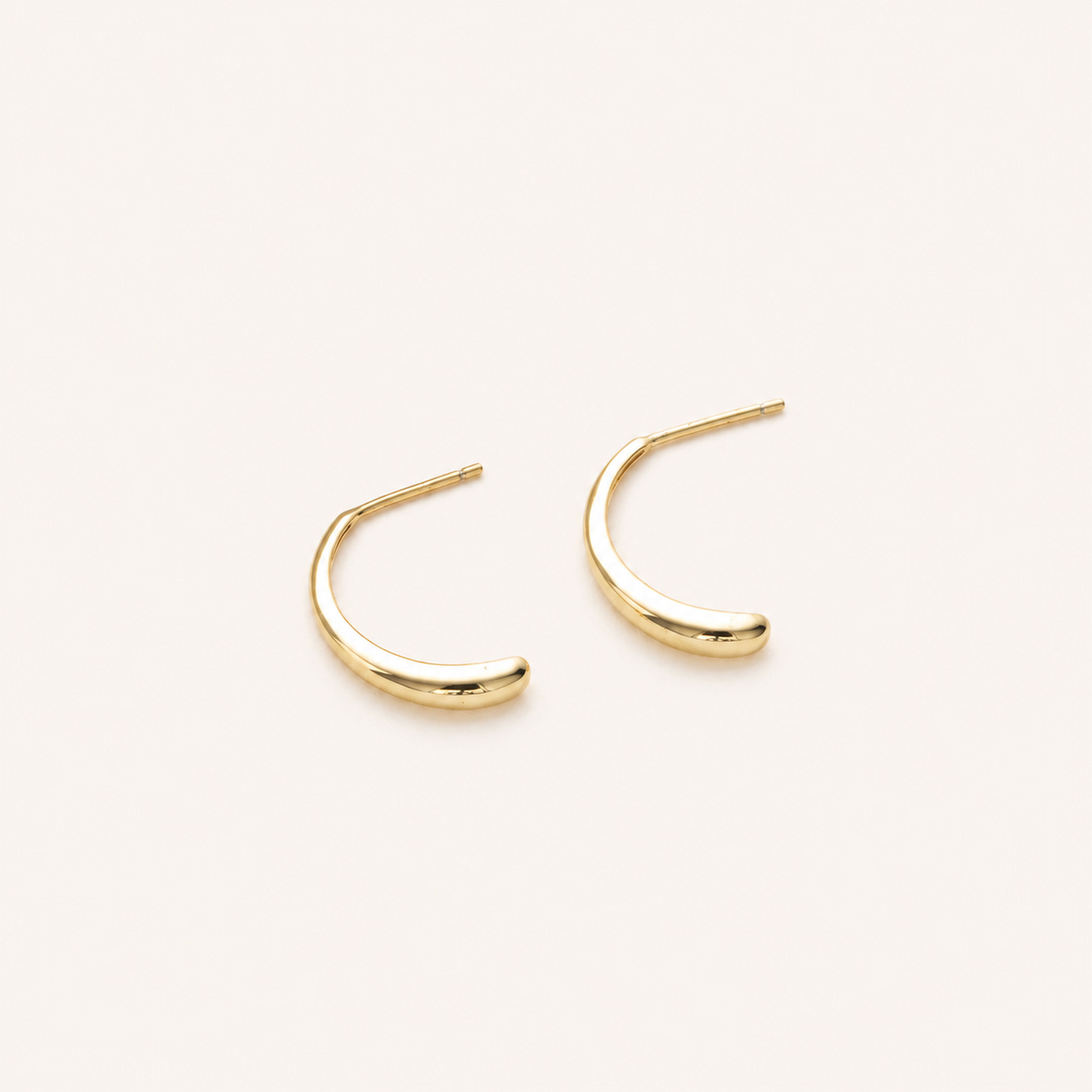 Sterling Silver Petal Half-Arc Stud Earrings detail