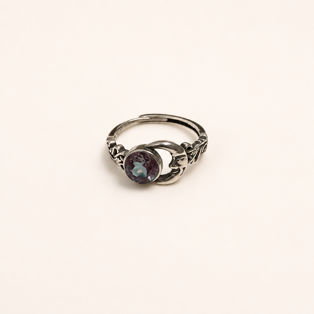 Moonkeeper Lab-Grown Alexandrite Ring