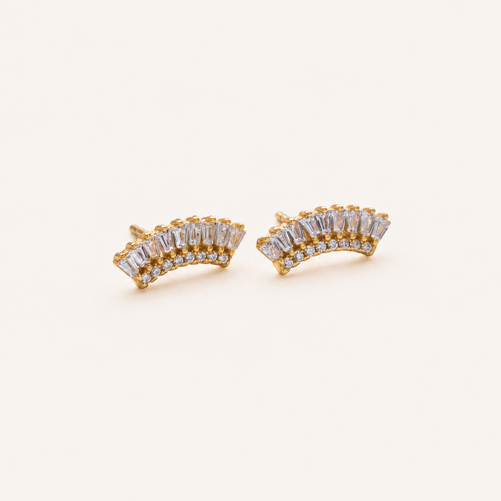 Sterling Silver Scattered Fan Zirconia Stud Earrings detail