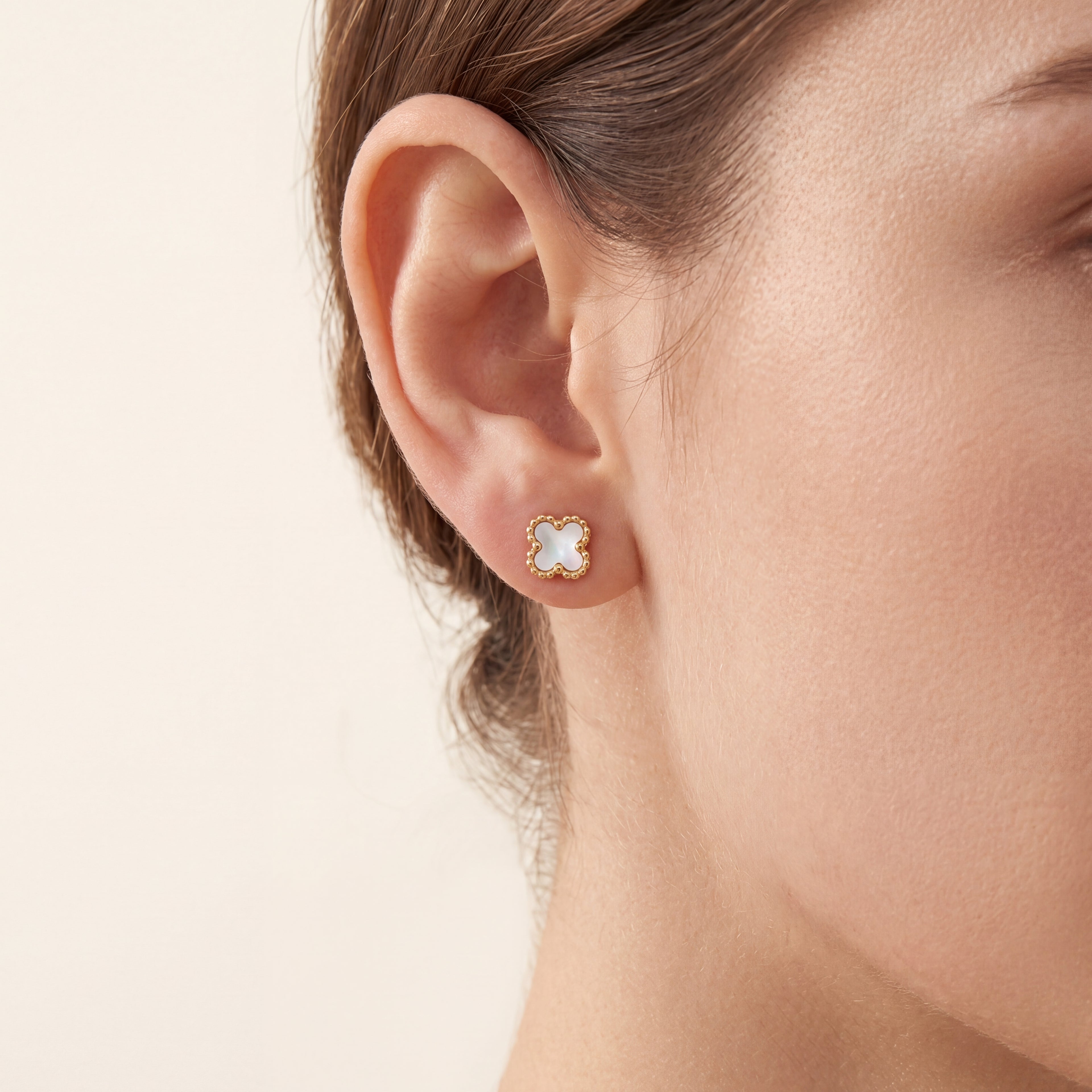 Natural Shell Clover Titanium Flat Back Earring - image 2