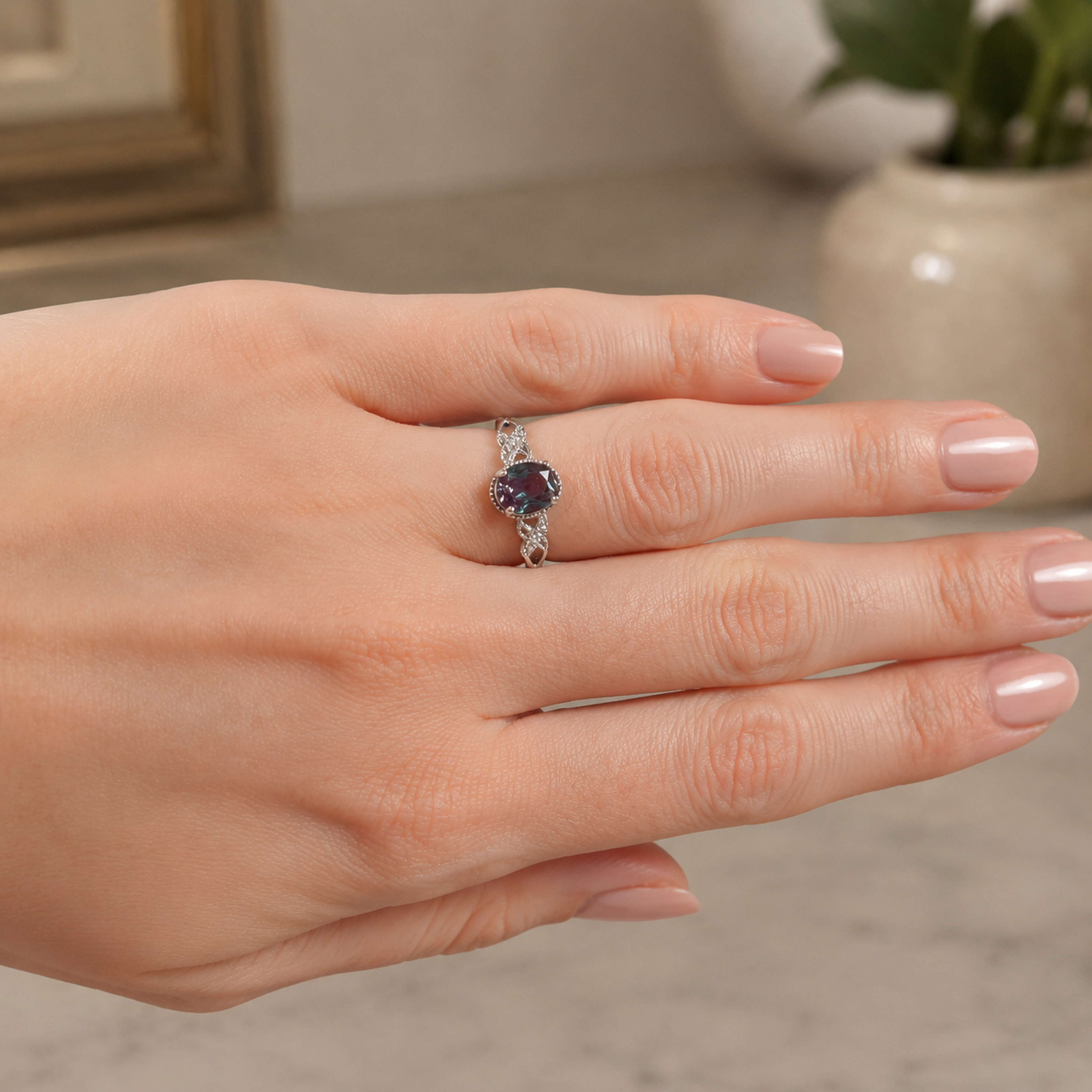 Collaret Lab-Grown Alexandrite Ring worn on hand