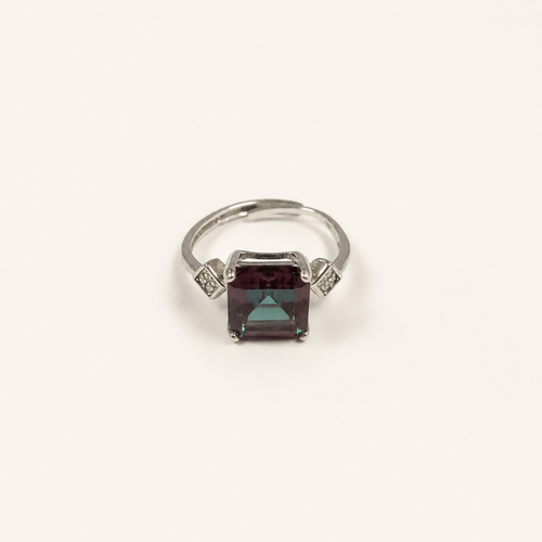 Gatehouse Lab-Grown Alexandrite Ring
