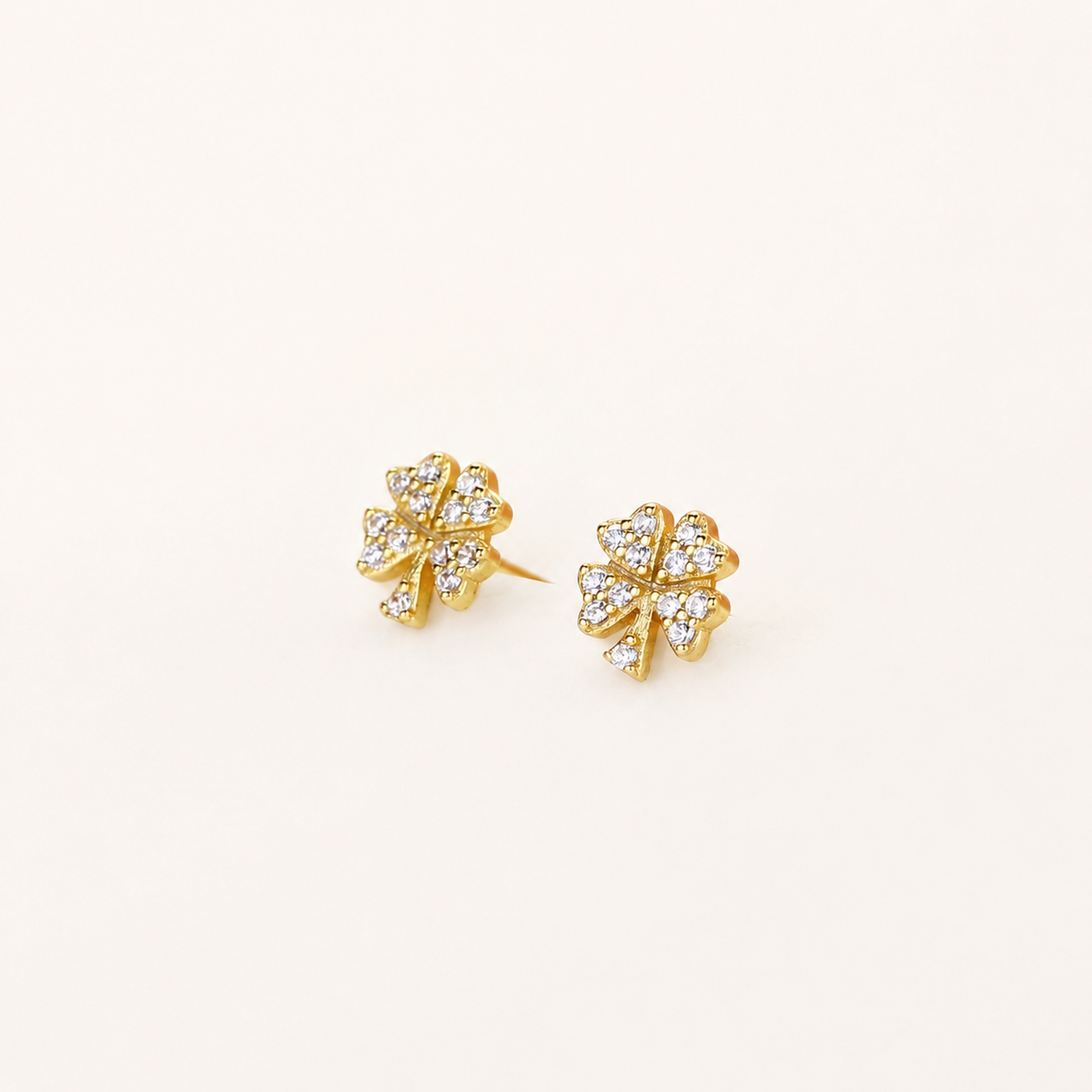 Sterling Silver Four-Leaf Clover Stud Earrings detail