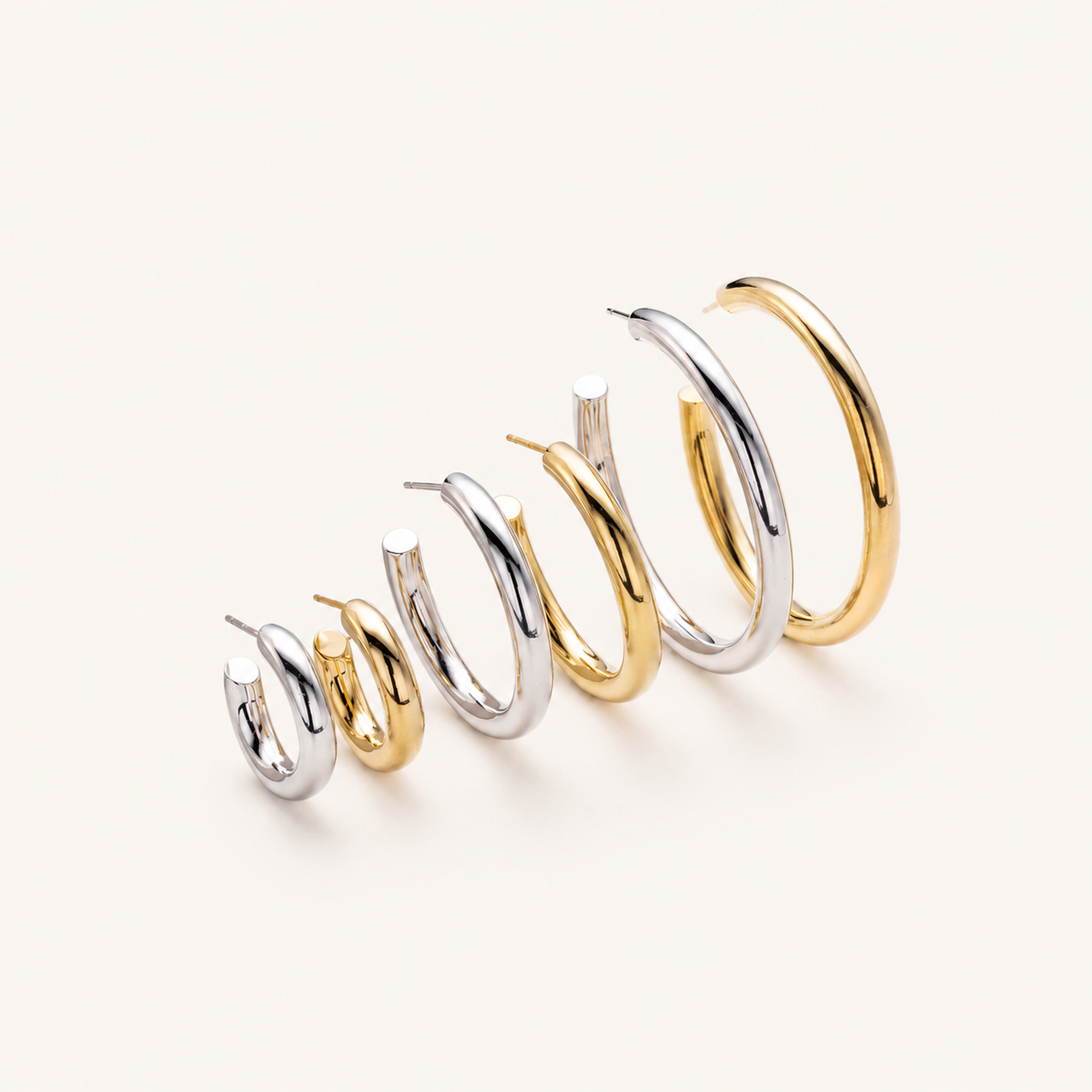 Sterling Silver Polished C-Shape Hoop Earrings detail