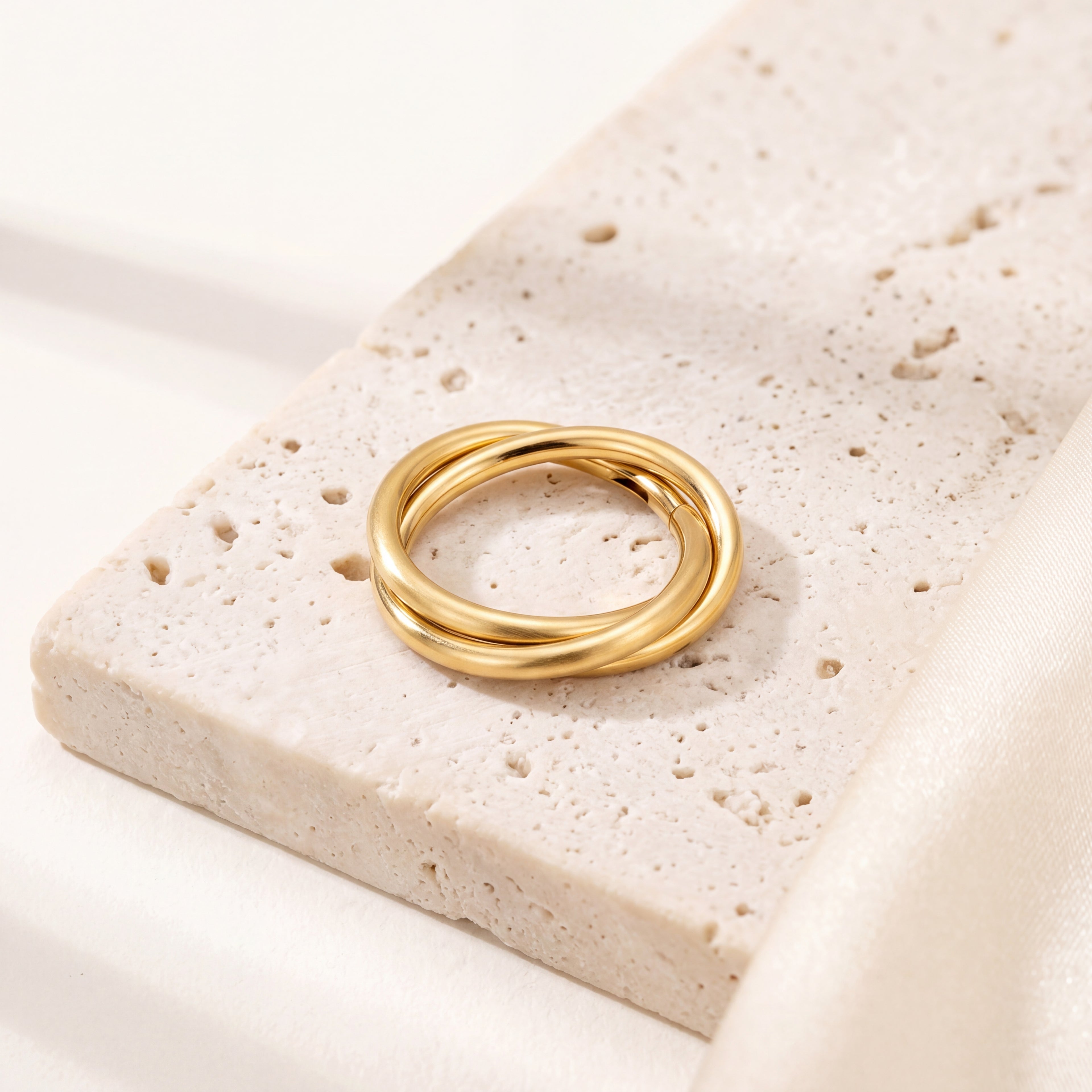 Smooth Seamless Titanium Hoop Earrings - image 5