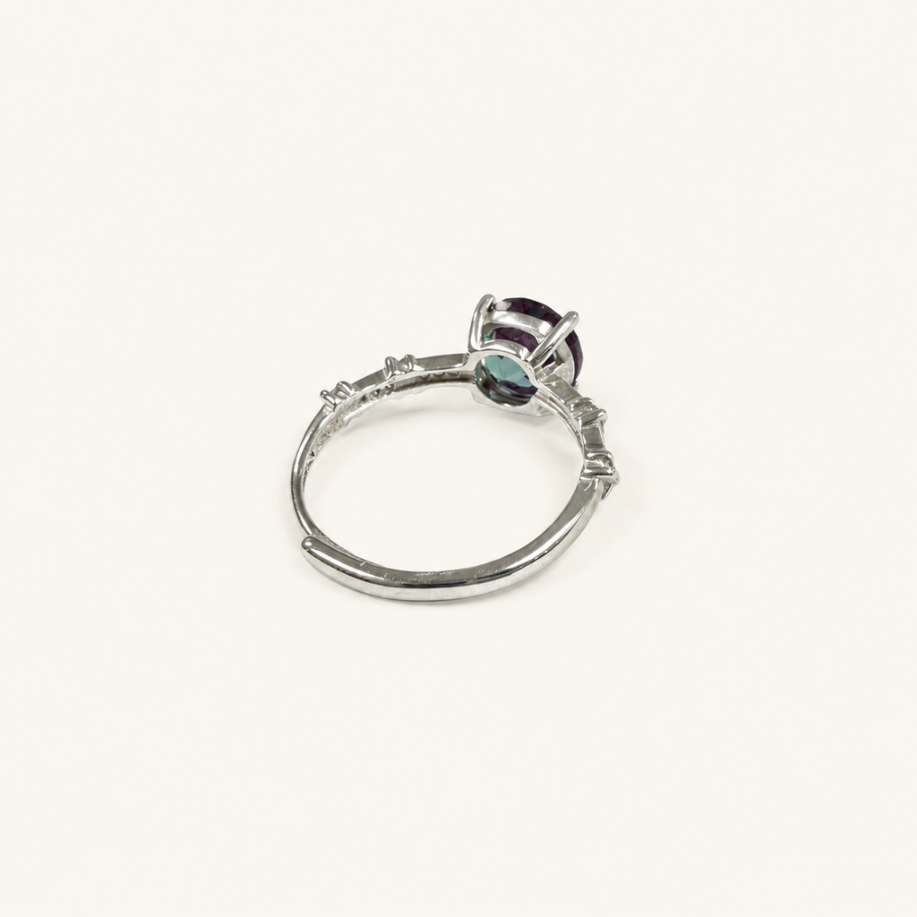Crossette Lab-Grown Alexandrite Ring side view